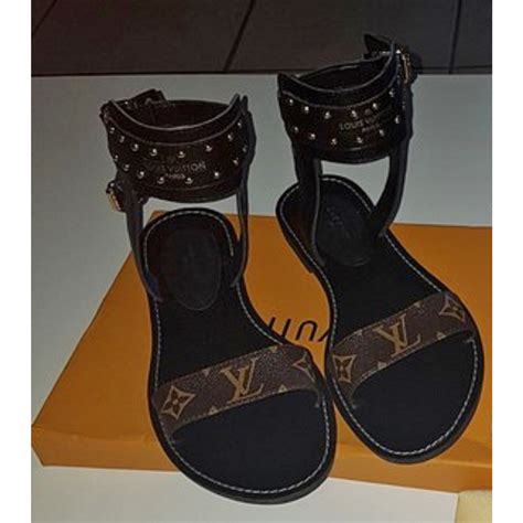 lv womens sandals